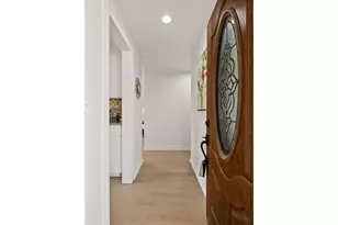 17040 SW Oak St, Beaverton, OR 97007 - Photo 7