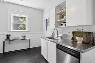 936 N Killingsworth Ct, Portland, OR 97217 - Photo 15