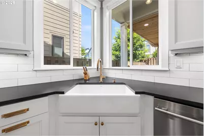 12103 NW Millford St, Portland, OR 97229 - Photo 9