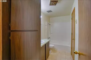 8621 NW 15th Ave, Vancouver, WA 98665 - Photo 23