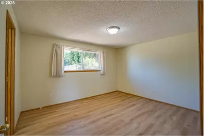 8621 NW 15th Ave, Vancouver, WA 98665 - Photo 29