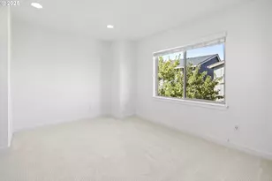 14090 SW Burlwood Ln, Beaverton, OR 97005 - Photo 25