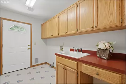 18611 NE 308th St, Yacolt, WA 98675 - Photo 17
