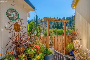 1307 S Water St, Silverton, OR 97381 - Photo 23