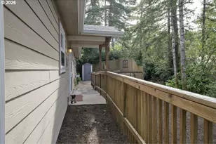 32 Easy St, Florence, OR 97439 - Photo 25