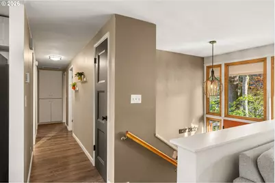 105 W 35th Pl, Eugene, OR 97405 - Photo 15