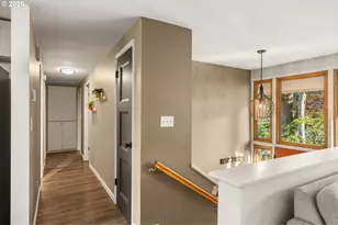105 W 35th Pl, Eugene, OR 97405 - Photo 15