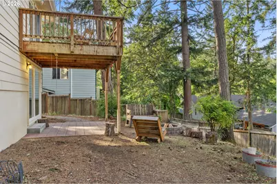 105 W 35th Pl, Eugene, OR 97405 - Photo 37