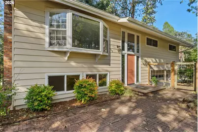 105 W 35th Pl, Eugene, OR 97405 - Photo 45