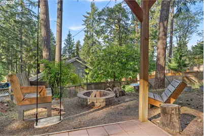 105 W 35th Pl, Eugene, OR 97405 - Photo 35