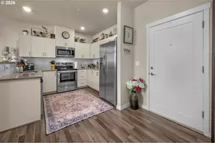 17181 SW Snowdale St, Beaverton, OR 97007 - Photo 13