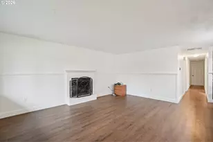 1324 Farrvista Dr, West Linn, OR 97068 - Photo 3