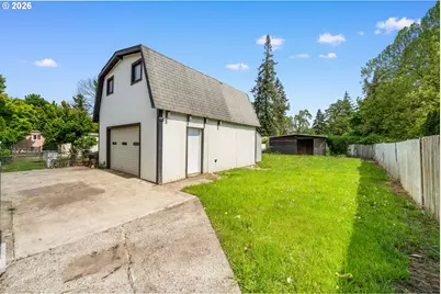 1036 Alder Ln, Woodburn, OR 97071 - Photo 11