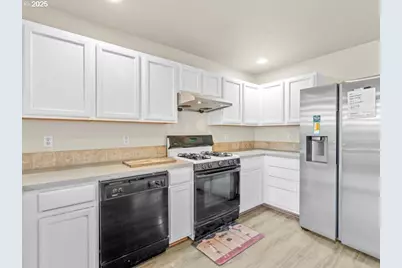 2769 SE 85th Ave, Portland, OR 97266 - Photo 7