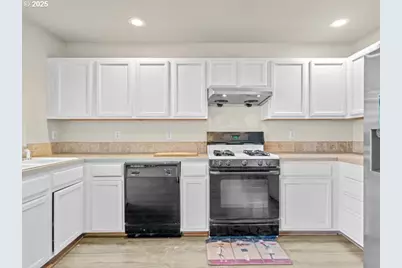 2769 SE 85th Ave, Portland, OR 97266 - Photo 5