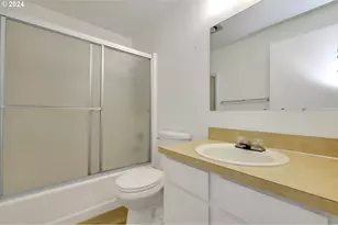 1511 Fetters Loop, Eugene, OR 97402 - Photo 19