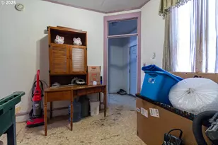 220 E Cannon St, Heppner, OR 97836 - Photo 5