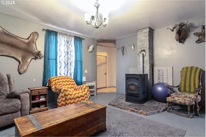 220 E Cannon St, Heppner, OR 97836 - Photo 13