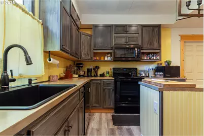 220 E Cannon St, Heppner, OR 97836 - Photo 23