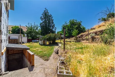 220 E Cannon St, Heppner, OR 97836 - Photo 17