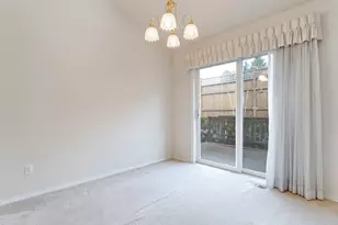 518 NW Willamette Ct, McMinnville, OR 97128 - Photo 9