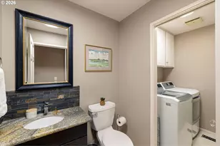 2084 Eastwood Ln, Eugene, OR 97401 - Photo 19