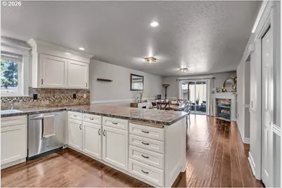 4460 Morfitt St, Hubbard, OR 97032 - Photo 13