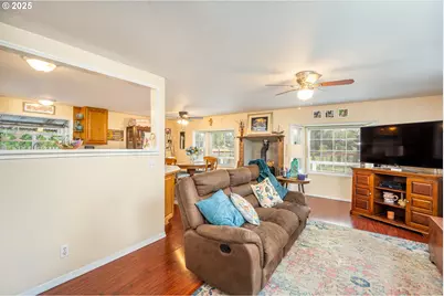 90948 Sunderman Rd, Springfield, OR 97478 - Photo 5