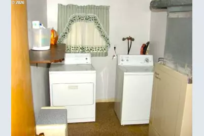 2303 SW Ladow Ave, Pendleton, OR 97801 - Photo 13