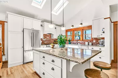34671 Matthews Rd, Eugene, OR 97405 - Photo 11
