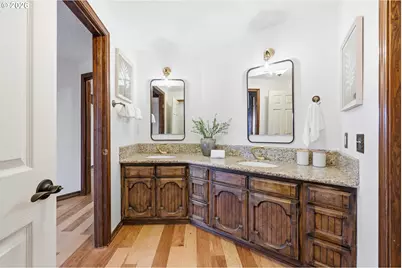 2846 NW Ariel Ter, Portland, OR 97210 - Photo 17