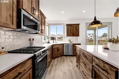 818 SE 35th St, Battle Ground, WA 98604 - Photo 19