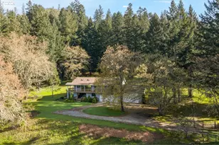 924 Lou Gray Dr, Myrtle Creek, OR 97457 - Photo 43