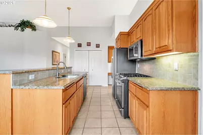 2545 Walnut Ridge Dr, Springfield, OR 97477 - Photo 15