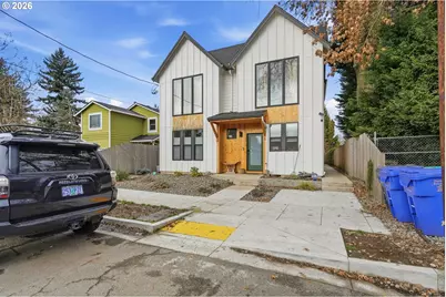 1209 N Winchell St #4, Portland, OR 97217 - Photo 1