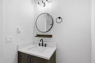 1209 N Winchell St, Portland, OR 97217 - Photo 15