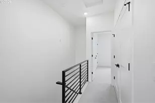 1209 N Winchell St, Portland, OR 97217 - Photo 13