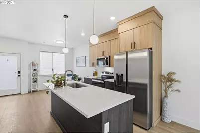 1209 N Winchell St #4, Portland, OR 97217 - Photo 9