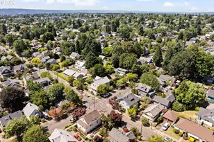 1202 NE Beech St, Portland, OR 97212 - Photo 39