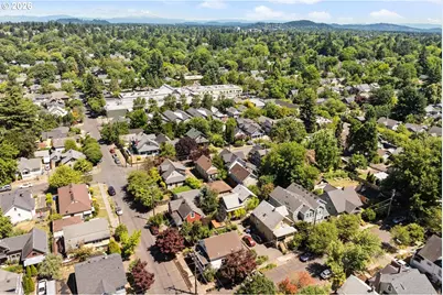 1202 NE Beech St, Portland, OR 97212 - Photo 41