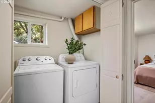 1202 NE Beech St, Portland, OR 97212 - Photo 35
