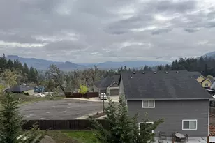 994 S 67th St, Springfield, OR 97478 - Photo 19