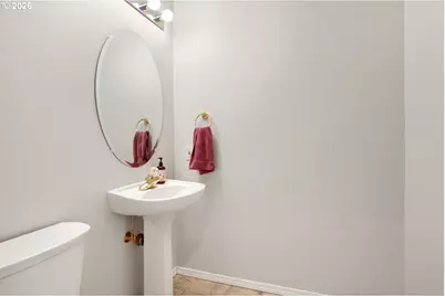 22020 SW Grahams Ferry Rd #APT C, Tualatin, OR 97062 - Photo 13