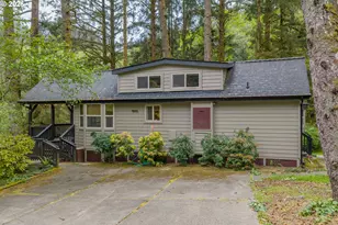 19921 Whaleshead Rd, Brookings, OR 97415 - Photo 25