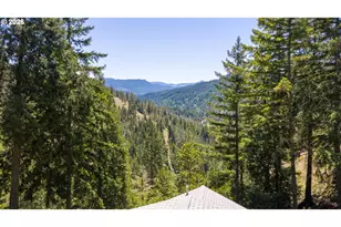 5424 Little River Rd, Glide, OR 97443 - Photo 37