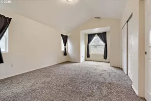 6626 N Seneca St, Portland, OR 97203 - Photo 23