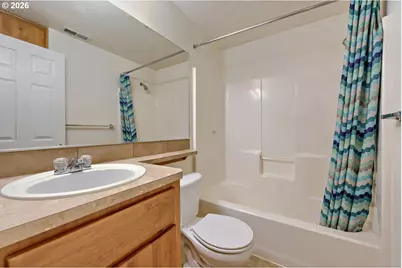 6626 N Seneca St, Portland, OR 97203 - Photo 9