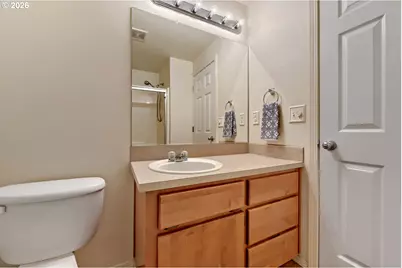 6626 N Seneca St, Portland, OR 97203 - Photo 23