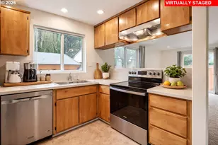 6626 N Seneca St, Portland, OR 97203 - Photo 3