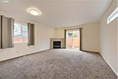 6626 N Seneca St, Portland, OR 97203 - Photo 3